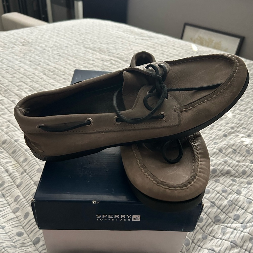 Sperry Top-Sider A/O 2-Eye Boat Shoe Men’s Size 10 Grey Ash (10281527)